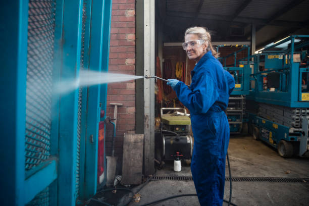Best Spring Cleaning  in Hebron, IL